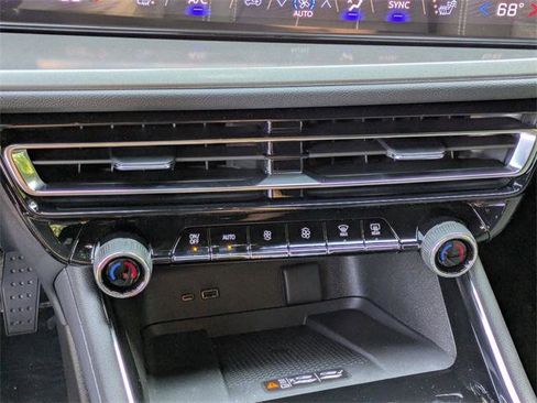 New 2026 Chevrolet Traverse LT w/ Driver Confidence Package image 21