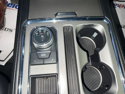 Used 2019 Ford Expedition XLT w/ Equipment Group 202A image 20