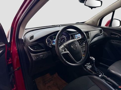 Used 2018 Buick Encore Preferred image 10