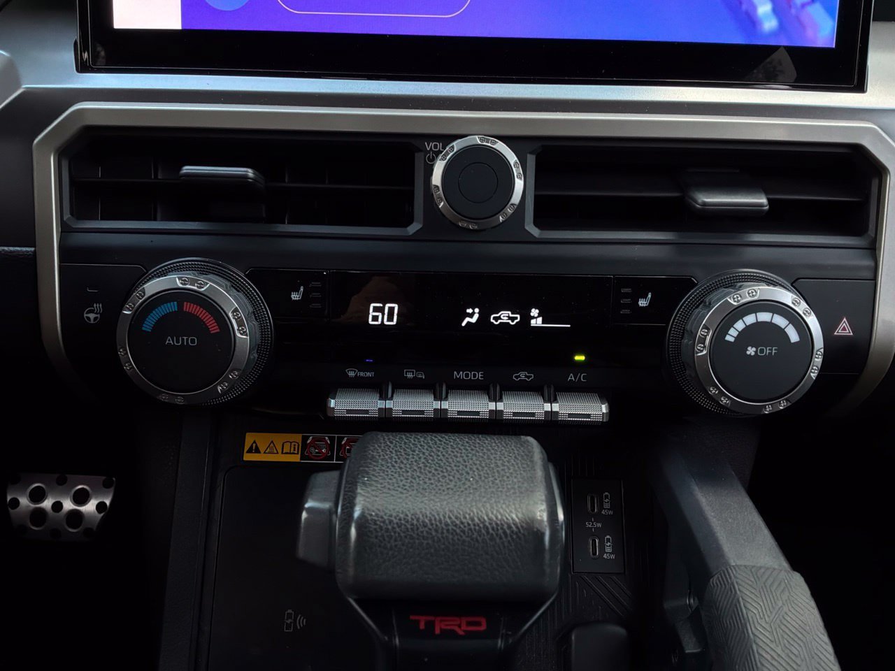 Used 2024 Toyota Tacoma TRD Sport w/ TRD Sport Upgrade Package RWD image 31