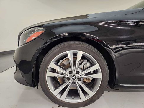 Used 2021 Mercedes-Benz C 300 Sedan image 11