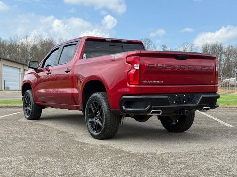 Used 2025 Chevrolet Silverado 1500 LT Trail Boss w/ Convenience Package II image 7