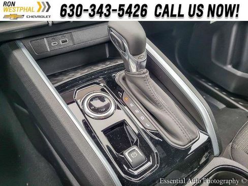 New 2025 Chevrolet Colorado LT image 15