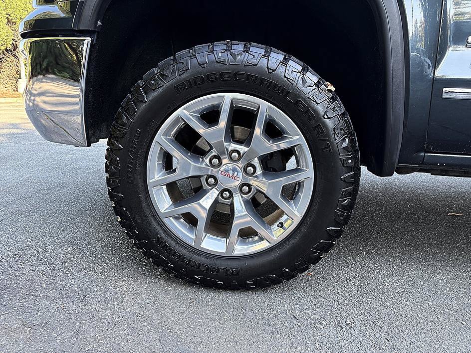 Used 2018 GMC Sierra 1500 SLT AWD/4WD image 12