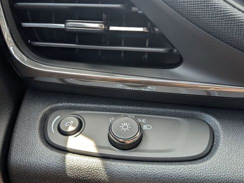 New 2025 Buick Envista Preferred w/ Convenience I Package image 20