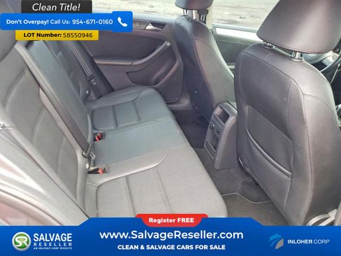 Used 2011 Volkswagen Jetta SEL FWD image 13