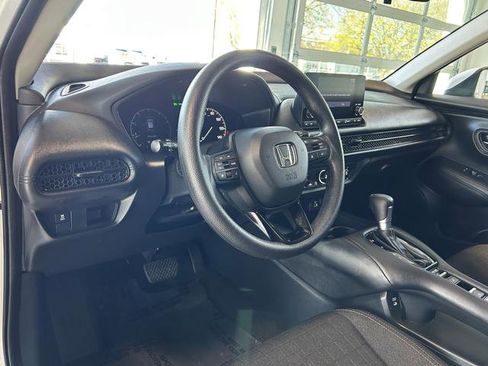 Used 2024 Honda HR-V LX image 15