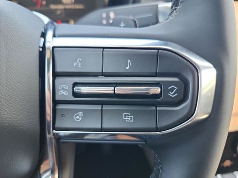 New 2027 GMC Terrain Elevation FWD image 18
