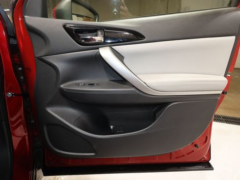 Used 2024 Mitsubishi Eclipse Cross SE image 19