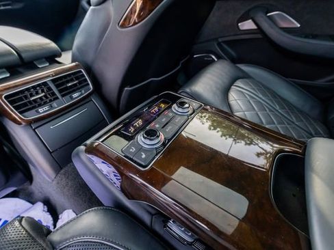 Used 2017 Audi A8 L 4.0T w/ Dynamic Package image 20