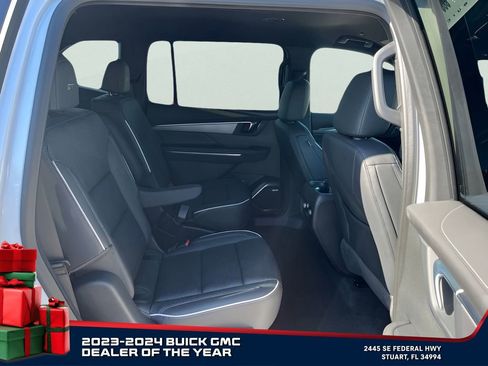 New 2025 Buick Enclave Sport Touring w/ Super Cruise Package image 18