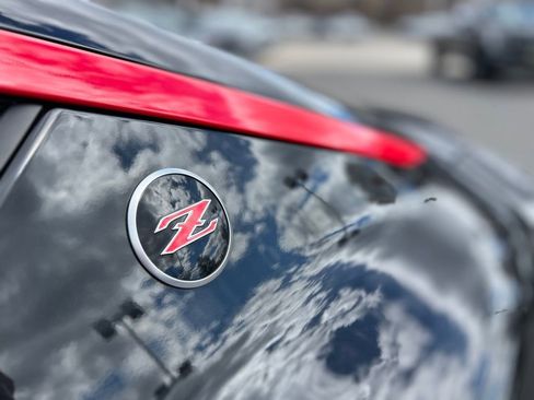 New 2024 Nissan Z NISMO w/ Floor Mat Package image 42