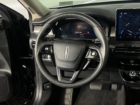 Used 2024 Lincoln Corsair Reserve w/ Equipment Group 201A image 13