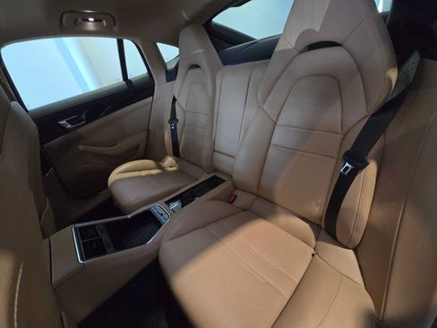 Used 2020 Porsche Panamera 4 AWD/4WD image 18