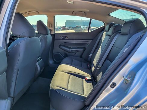 Used 2022 Nissan Altima 2.5 S image 11