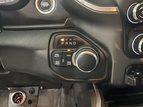 Certified 2020 RAM 1500 Big Horn AWD/4WD image 23