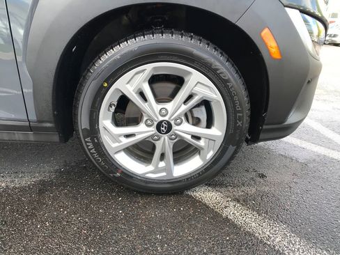 Used 2023 Hyundai Kona SEL AWD/4WD image 8