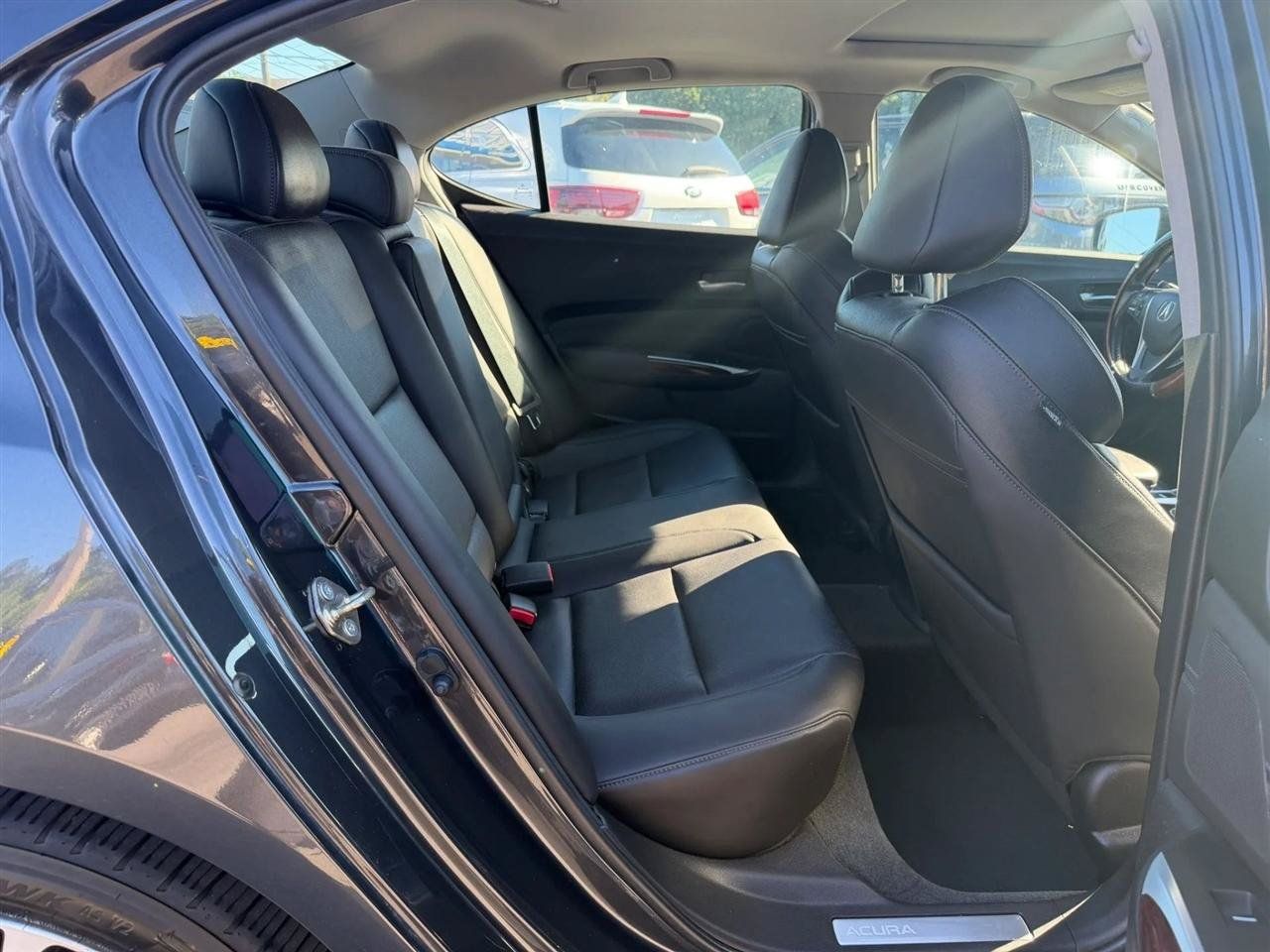 Used 2016 Acura TLX w/ Technology Package FWD image 32