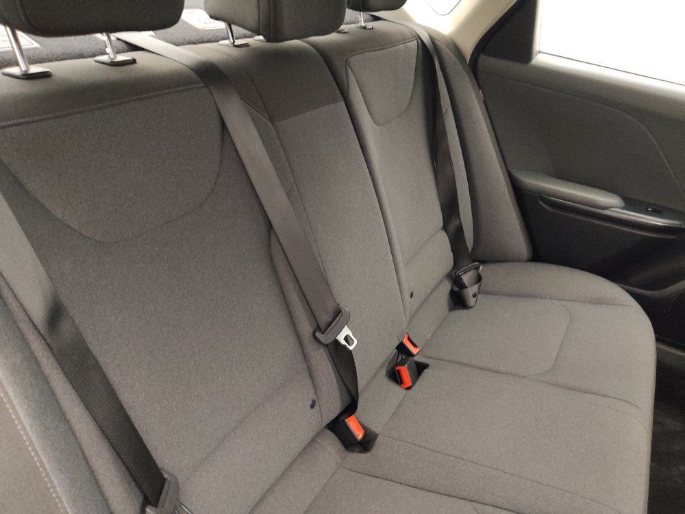 Used 2025 Kia K4 FWD image 19