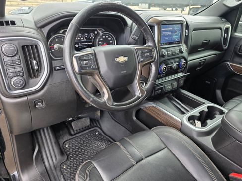 Used 2021 Chevrolet Silverado 2500 High Country w/ Z71 Off-Road Package image 10