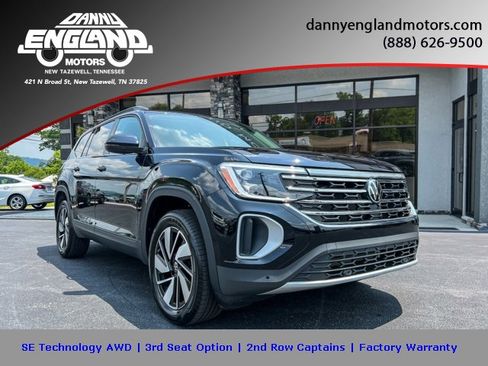 Used 2025 Volkswagen Atlas SE image 1