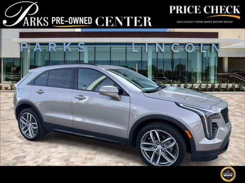 Used 2023 Cadillac XT4 Sport FWD image 1
