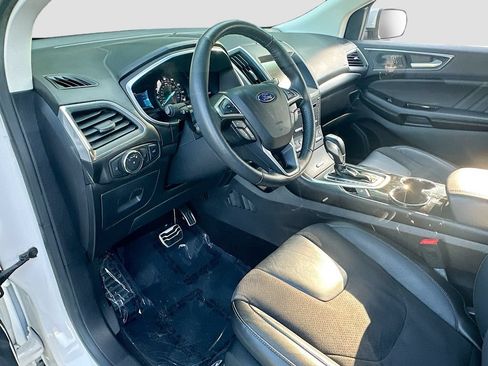 Used 2015 Ford Edge Sport w/ Equipment Group 401A FWD image 9