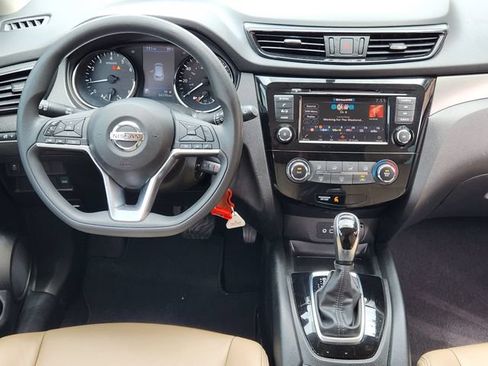 Used 2019 Nissan Rogue Sport S w/ Appearance Package FWD image 27