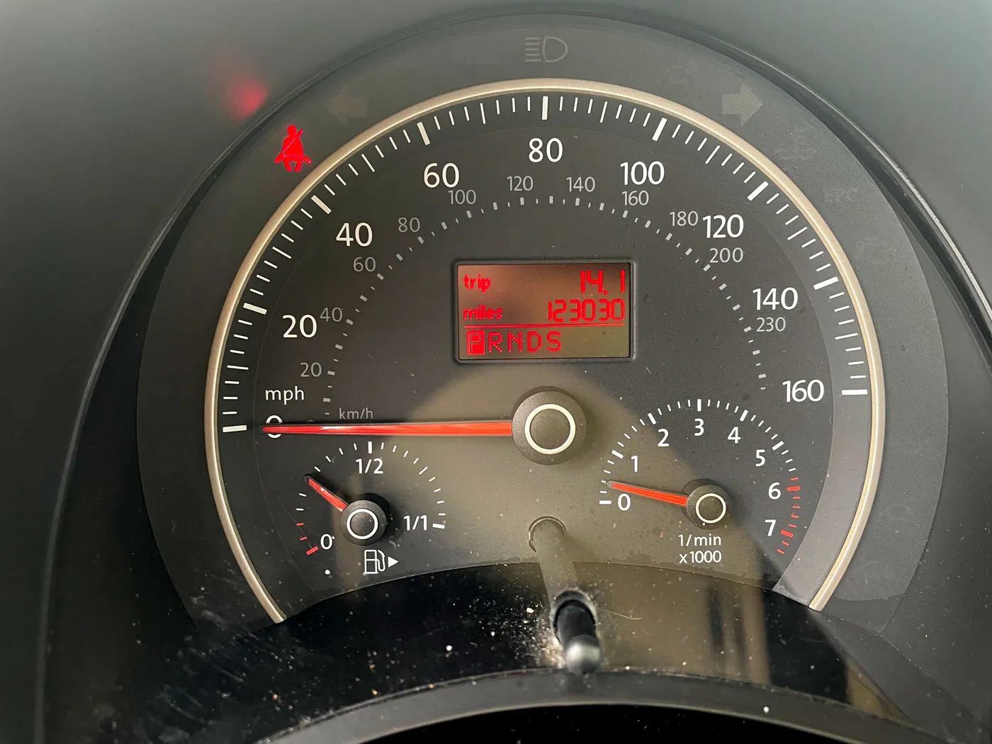 Used 2010 Volkswagen Beetle Coupe FWD image 14