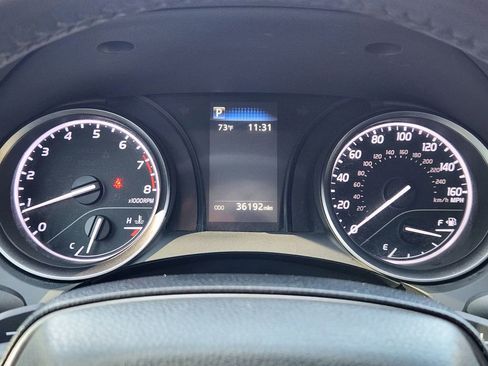 Used 2023 Toyota Camry SE image 18