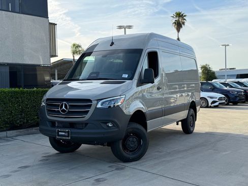 New 2026 Mercedes-Benz Sprinter 2500 image 2