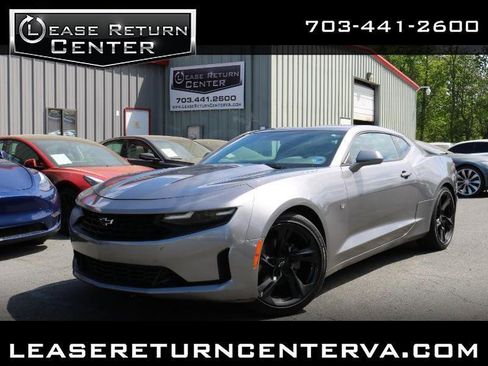 Used 2022 Chevrolet Camaro LT w/ Technology Package RWD image 1