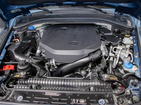 Used 2024 INEOS Grenadier AWD/4WD image 4