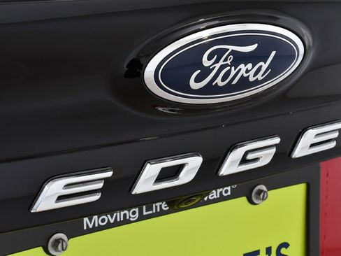 Used 2024 Ford Edge ST-Line image 21