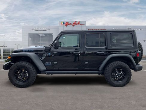 Used 2025 Jeep Wrangler Unlimited Sport S 4xe AWD/4WD image 2