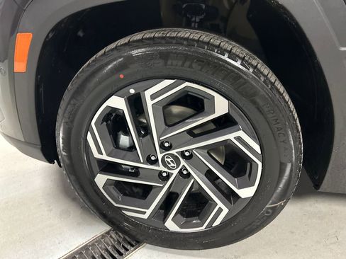 New 2026 Hyundai Tucson Limited image 9