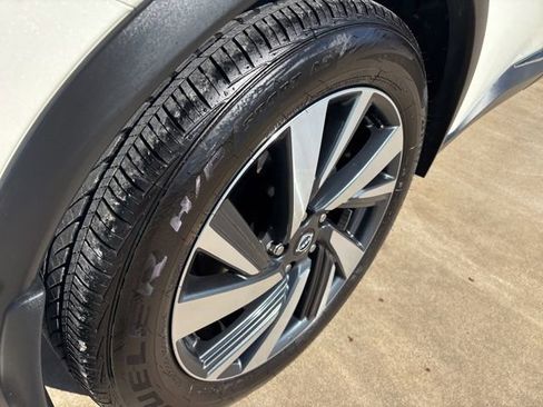 Certified 2024 Nissan Murano SL image 9