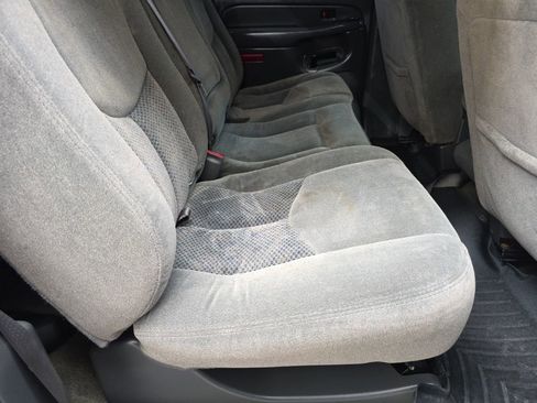 Used 2007 Chevrolet Silverado 2500 LT w/ Heavy-Duty Power Package image 24