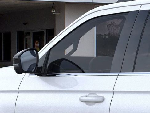 New 2025 Ford Expedition Active image 20