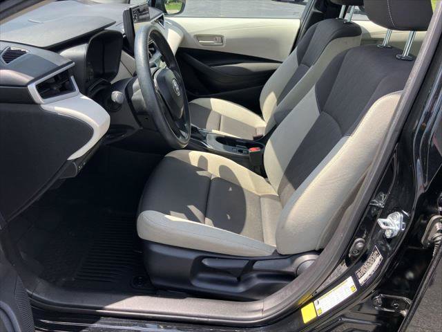 Certified 2025 Toyota Corolla LE FWD image 12