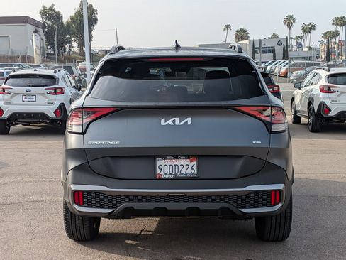 Used 2023 Kia Sportage X-Line image 3