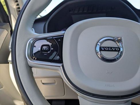 Used 2023 Volvo XC90 B5 Plus w/ Protection Package Premier AWD/4WD image 14