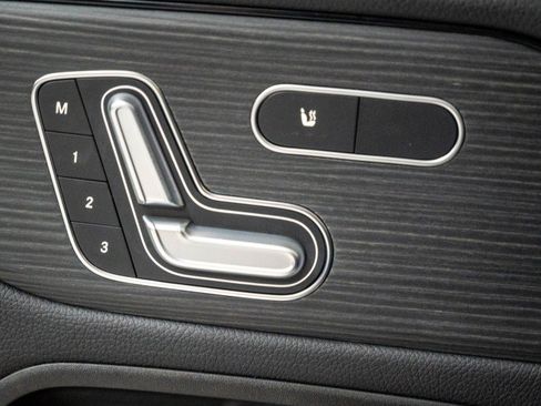 Certified 2026 Mercedes-Benz GLB 250 image 17