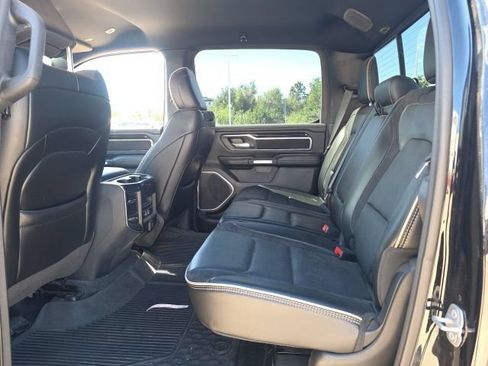 Used 2022 RAM 1500 Laramie w/ Sport Appearance Package AWD/4WD image 9