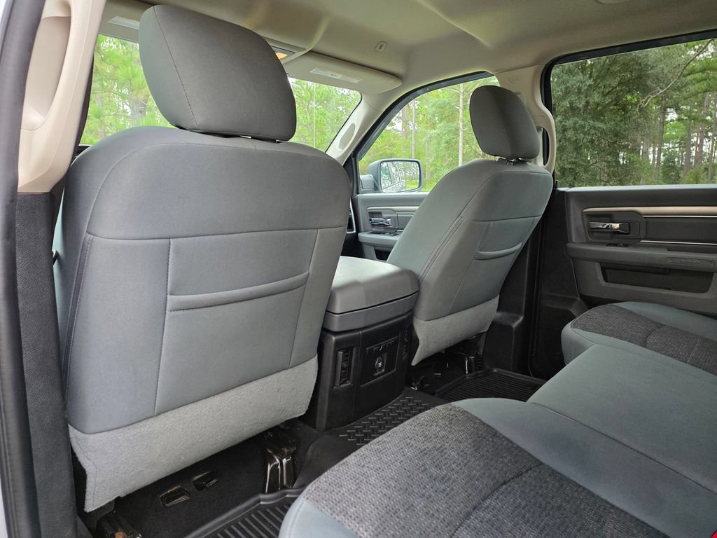 Used 2019 RAM 1500 Warlock AWD/4WD image 17
