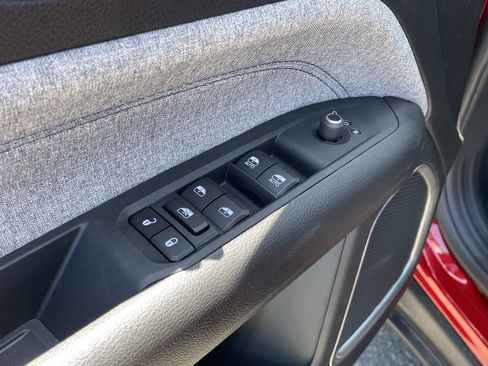 New 2025 Jeep Compass Latitude image 15