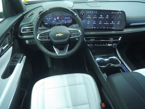 New 2026 Chevrolet Traverse High Country image 11