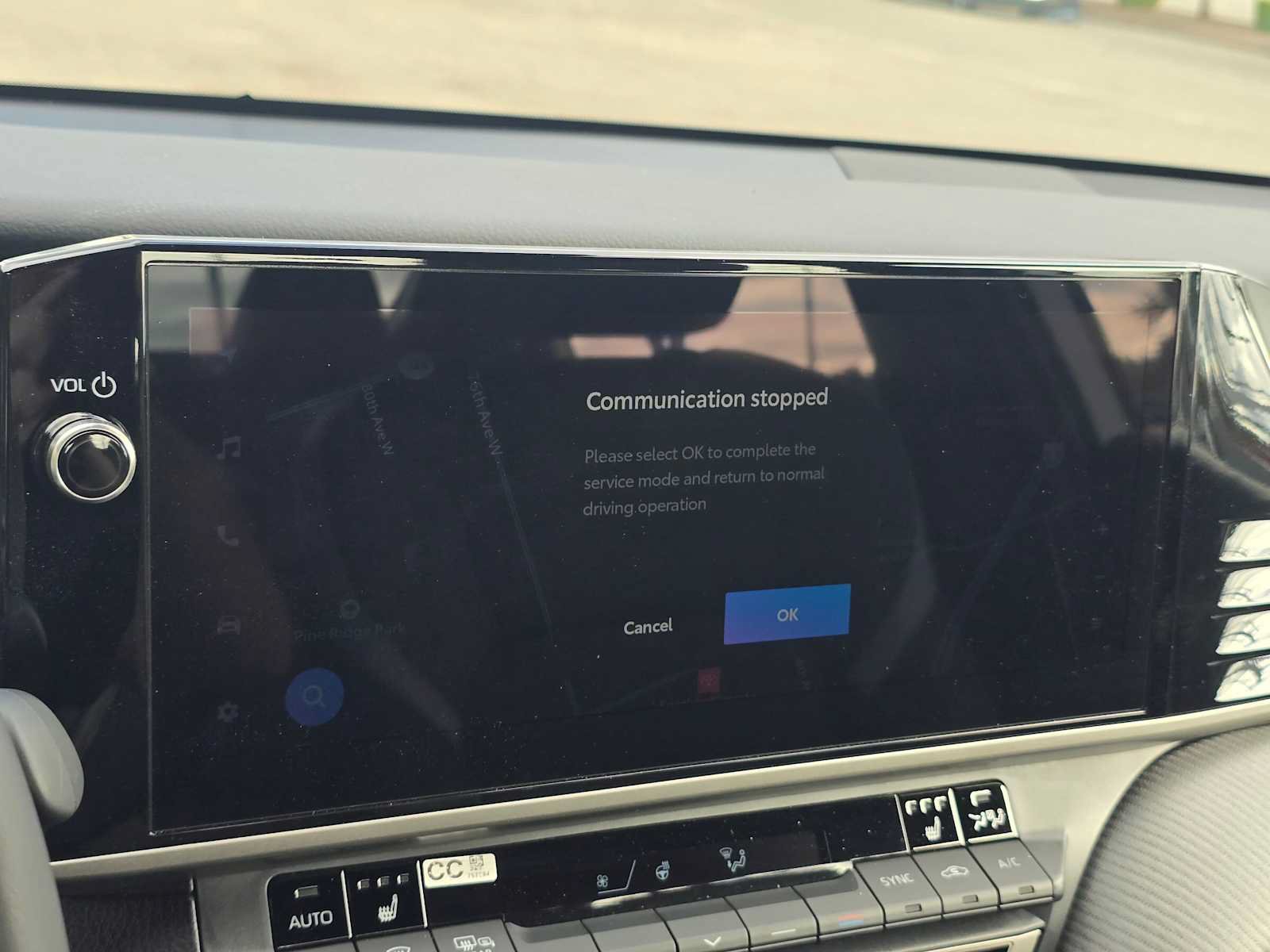 Used 2026 Toyota Camry SE w/ Multimedia Upgrade Package FWD image 27