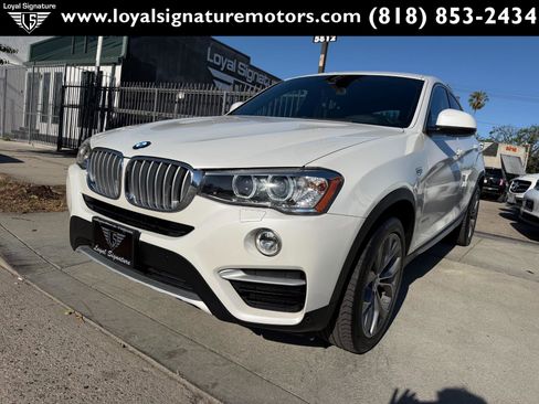 Used 2018 BMW X4 xDrive28i AWD/4WD image 3