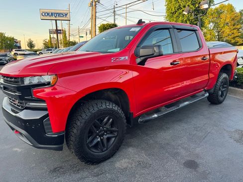 Used 2020 Chevrolet Silverado 1500 LT Trail Boss AWD/4WD image 2